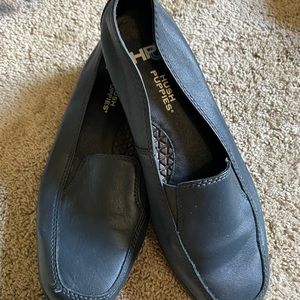 Hush puppies navy blue leather loafers size 7 M
